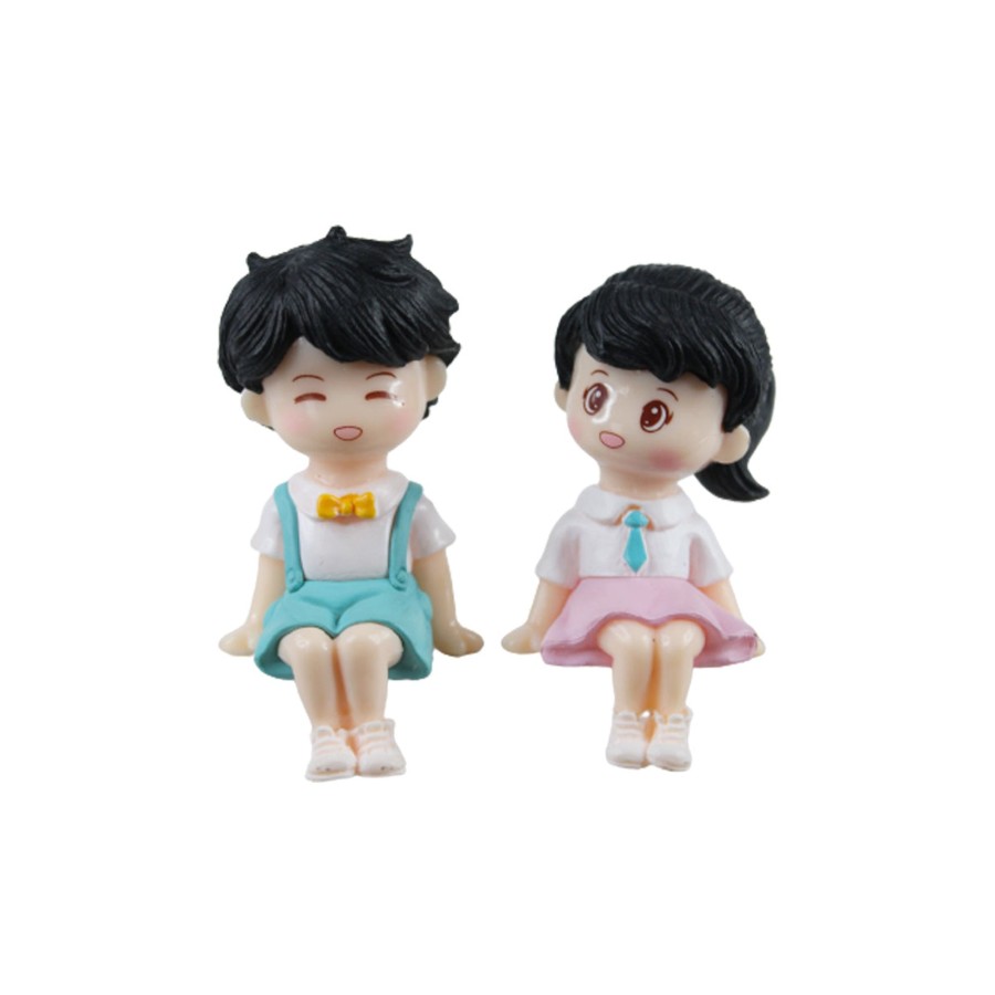 Miniature Fairy Garden Wonderland | Miniature Toys : Sitting School Kids Couple (Blue & Pink)