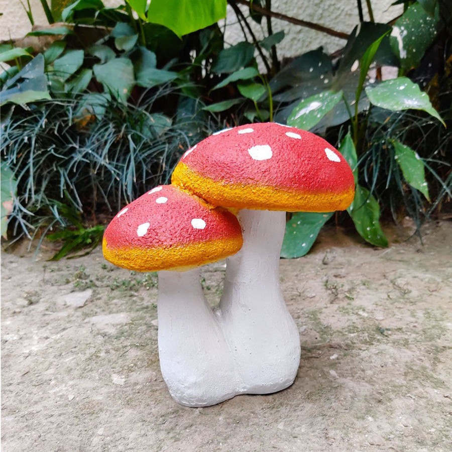 Garden Decor Wonderland Garden Statues | Mushroom Statue For Home, Balcony And Garden Decoration (Red)