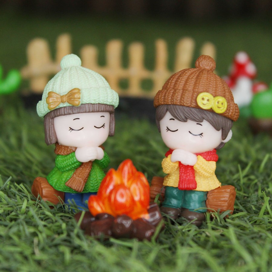 Miniature Fairy Garden Wonderland | Miniature Toys : Kids With Bonfire Miniature Toy (Brown & Green)