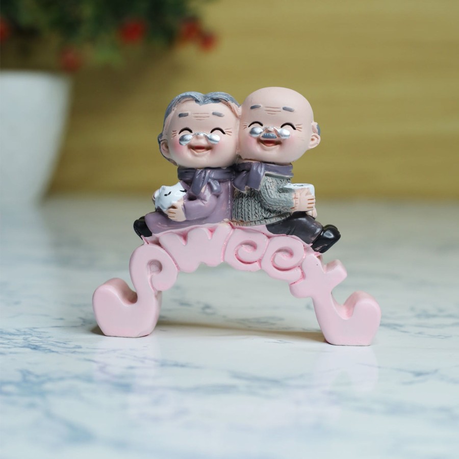 Home Decor Wonderland Table Top Decor | Wonderland Single Piece Sweet Old Couple| Figurine Statue| Home Decor| Gift Articles | Gift Item| Shelf Decor