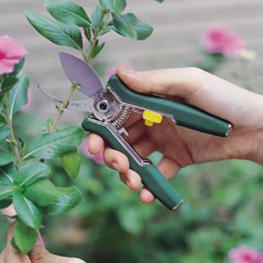 Garden Essentials Wonderland Peekay | Garden Tools : Mini Trimming Floral Shears Dark Green