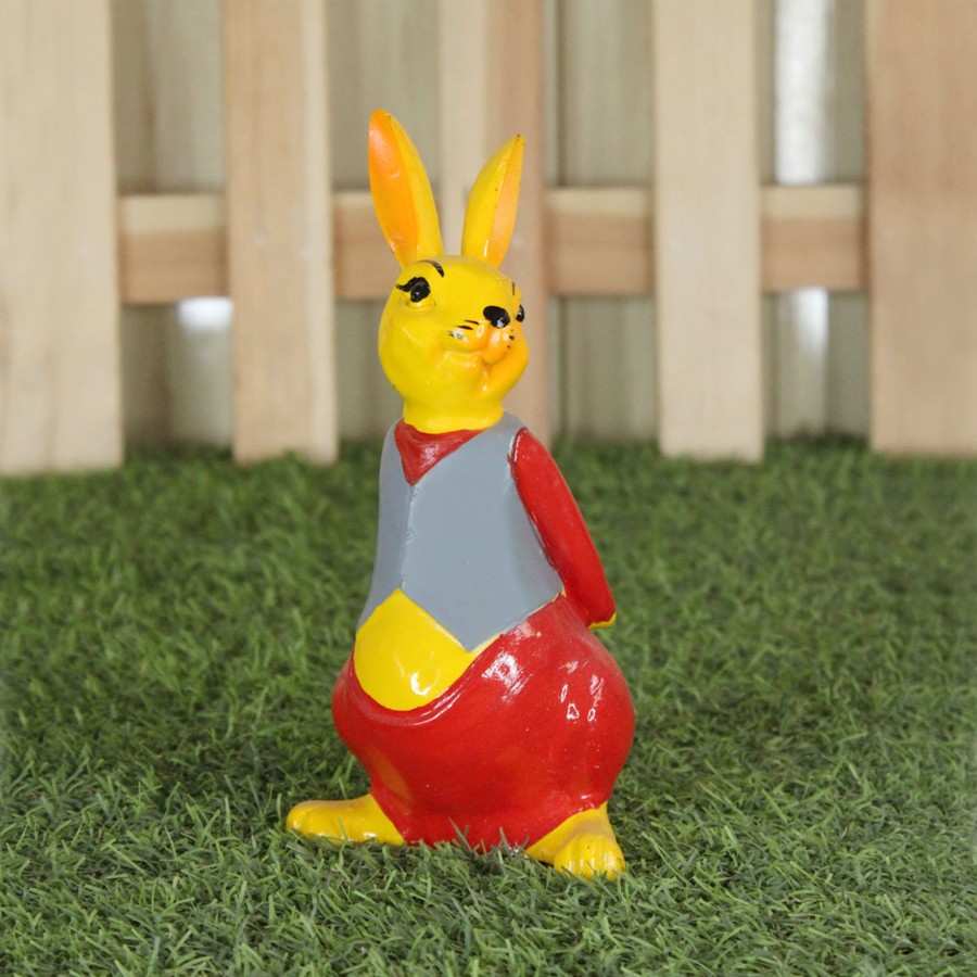 Garden Planters Wonderland | Bunny In Vest Statue