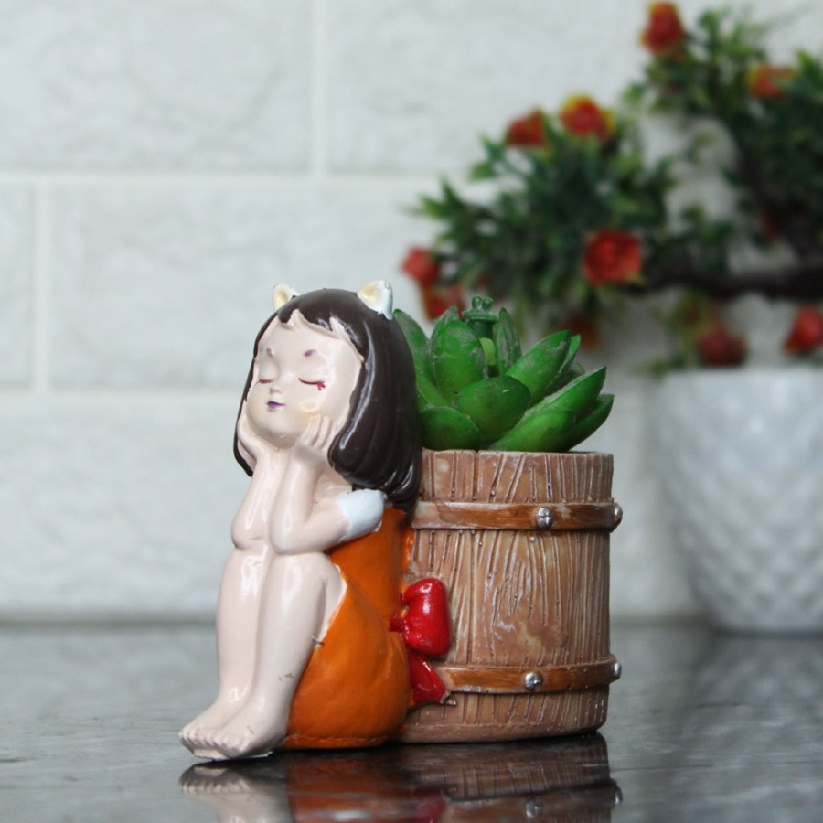 Garden Planters Wonderland | Kitty Girl With Basket Pot For Home Decoration