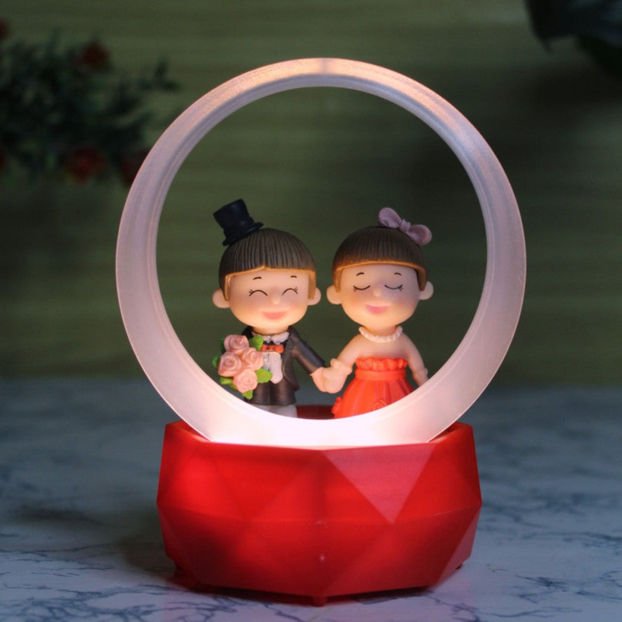 Gifts Wonderland | Wonderland Couple Gift Items For Table Top. 1 Pc Round Ring Shape Light And 1 Set Romantic Couple