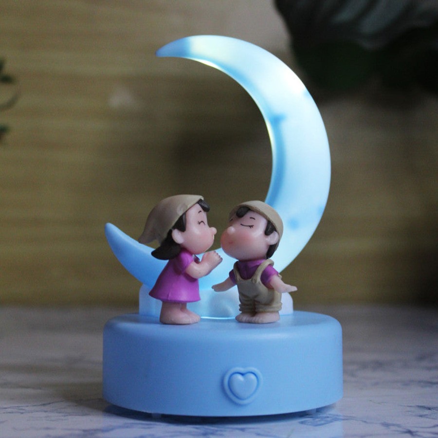 Gifts Wonderland | Wonderland Couple Gift Items For Table Top. 1 Pc Moon Light And 1 Set Romantic Couple