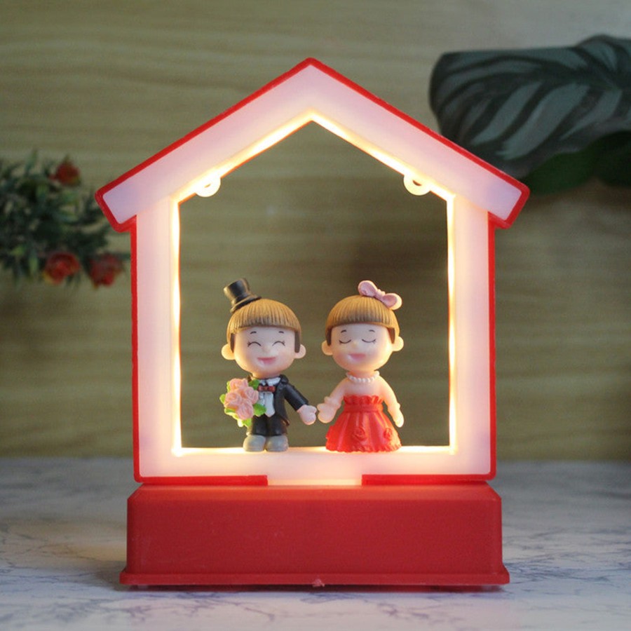 Gifts Wonderland | Wonderland Romantic Glow: Couple'S Lighted Frame And Miniature Couple Included