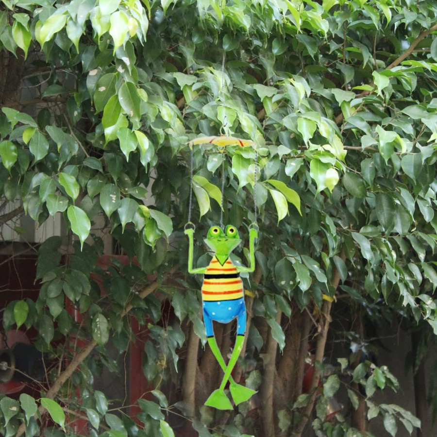 Garden Decor Wonderland Metal Yard Art | Metal Hanging Parachute Frog For Balcony And Garden Decoration