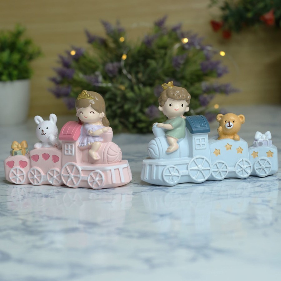 Miniature Fairy Garden Wonderland | Wonderland Boy And Girl On Train