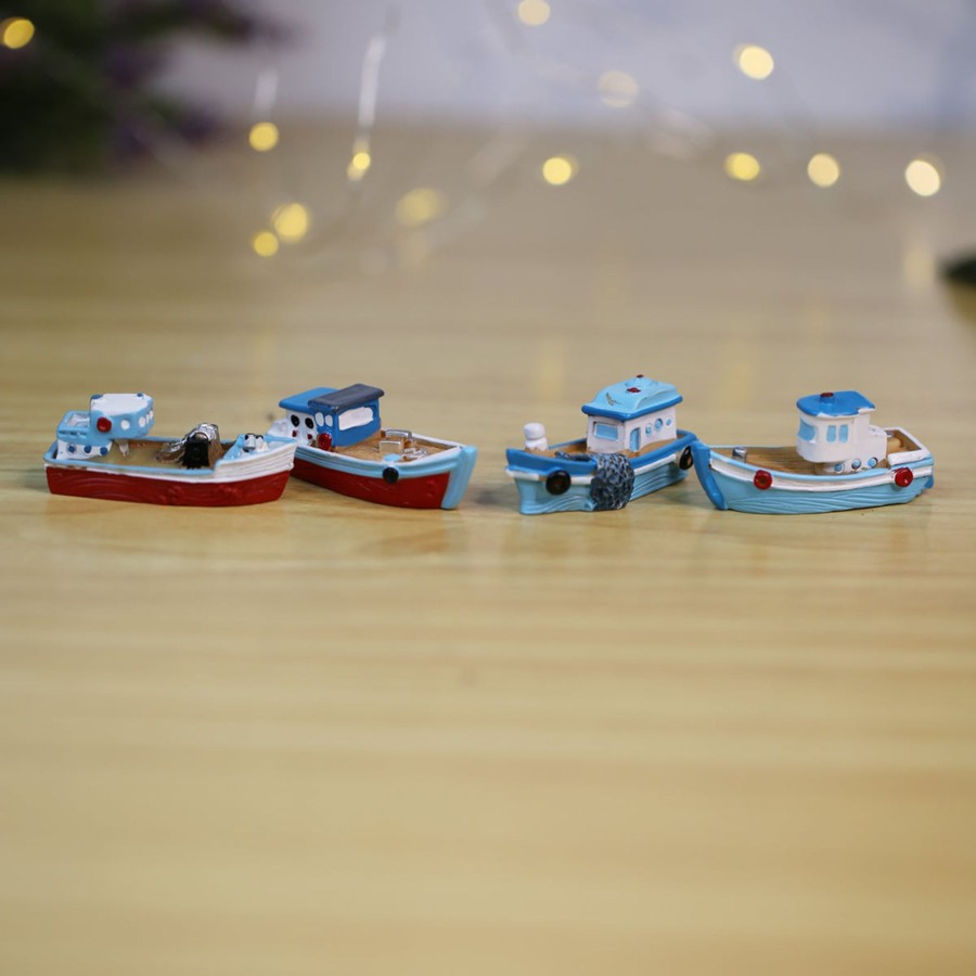 Miniature Fairy Garden Wonderland | Wonderland Miniature Resin Motor Boat (Set Of 4)|Garden Miniatures| Garden Tray Garden Figurine