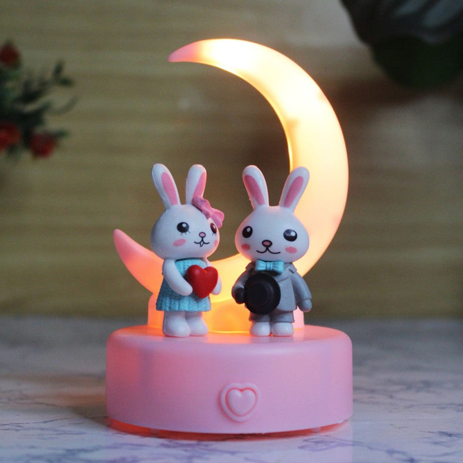 Gifts Wonderland | Wonderland Valentine'S Day Led Moon-Shaped Night Lights: Perfect Proposal Decor For A Romantic Surprise