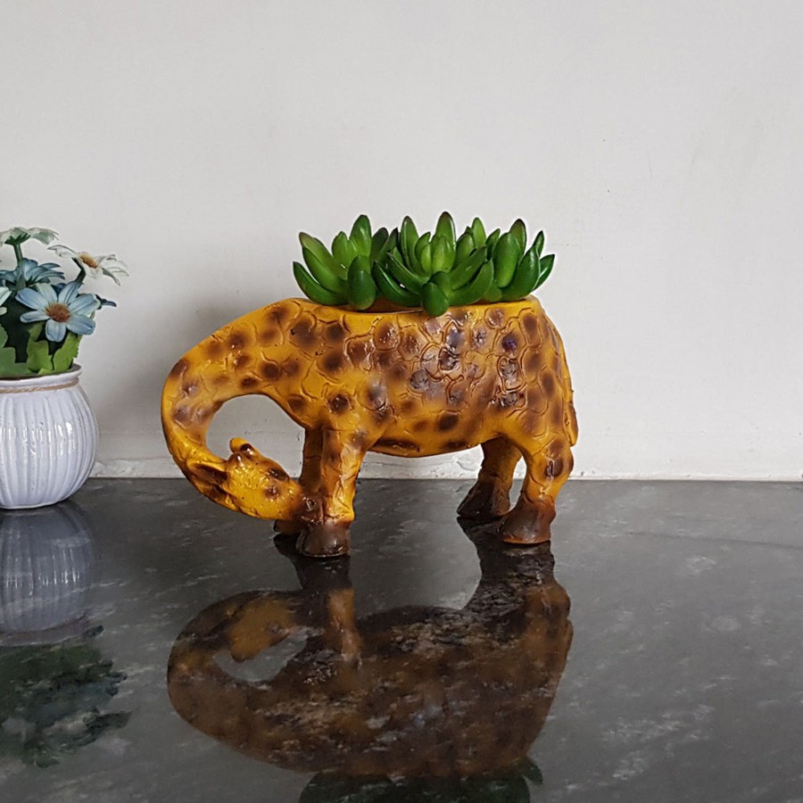 Garden Planters Wonderland | Small Giraffe Succulent (For Small Real Plants)