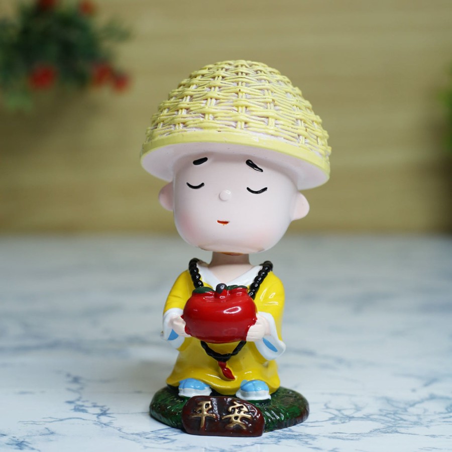 Home Decor Wonderland Table Top Decor | Wonderland Single Piece Meditating Monk With Apple Shaking Head| Monk Statue| Home Decor| Gift Articles | Gift Item